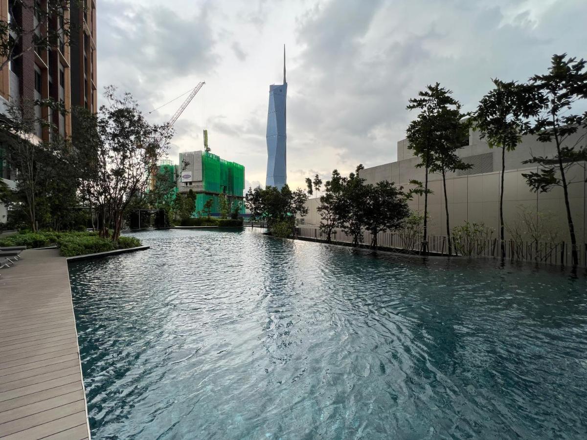 Lucentia Residence Bbcc Lalaport At Kuala Lumpur By Luxe Home מראה חיצוני תמונה