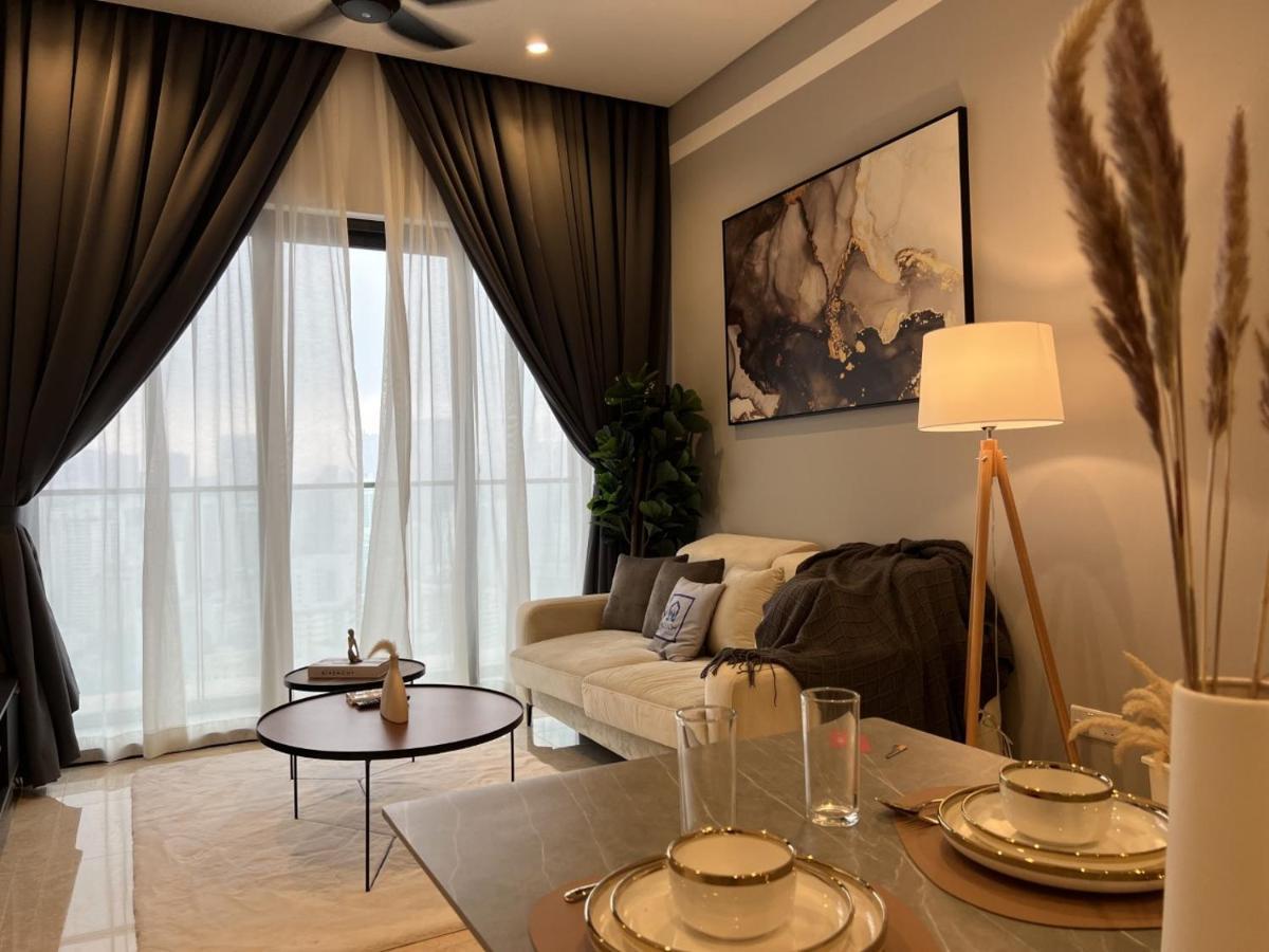 Lucentia Residence Bbcc Lalaport At Kuala Lumpur By Luxe Home מראה חיצוני תמונה
